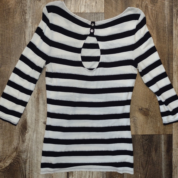 White House Black Market White, Black and Silver Striped Top, Size XS - Picture 6 of 8